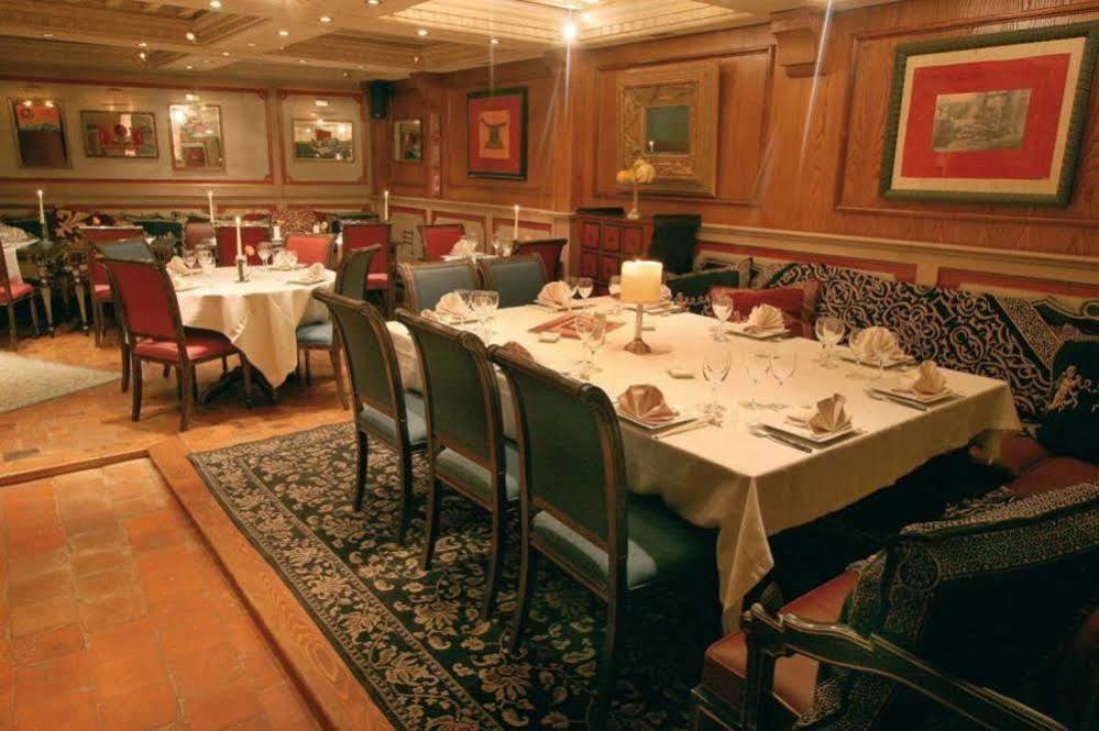 Le Saint Joseph Hotel Courchevel Kültér fotó